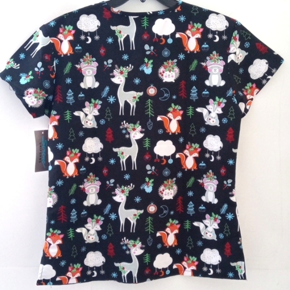 SERENE BLACK V-NECK SHORT SLEEVE TWO POCKET MEDICAL SCRUB TOP SIZE MEDIUM NWT - Picture 7 of 10